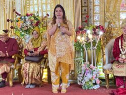 Fitriana/Pingky Mewakili Heri Amalindo, Hadiri Pernikahan Warga di Lemabang