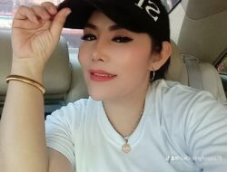 Fitriana Selebriti Kota Palembang Se-sumsel Berjuang Untuk Bapak Heri Amalindo
