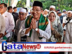 Jadi Bakal Calon Bupati KLU, Dr Muchsin Serahkan Berkas Pendaftaran di PKB