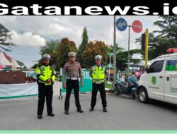 Sat lantas Polres Lutra kawal Turnamen Voly Bupati cup VI 2024