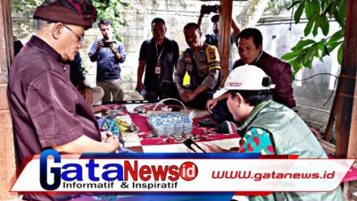 Coklit Hari Pertama, KPU KLU Dampingi Pantarlih Datangi Rumah Tokoh Agama