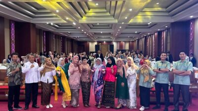 Kepala SMAN 9 Mataram Beri Motivasi Inspiratif saat Perpisahan Siswa