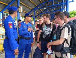 Tim Cooling System Polairud Polda NTB Sapa Masyarakat Pesisir Lobar dan Lotara