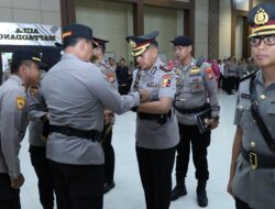 Kapolda Sulsel Pimpin Serah Terima Jabatan dan Kenal Pamit Kapolrestabes Makassar dan Kapolres Soppeng