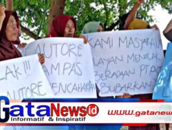 Sekaroh, Antara Mutiara dan Bisnis