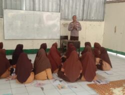 Sat Binmas Goes to School ke Ponpes Babbusalam Gondang