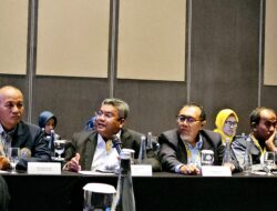 Taqwaddin sampaikan Tiga Hal Pada Rakornas IKA UNAIR di Surabaya 