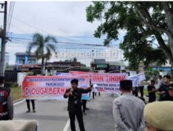 AKSI DEMO DAMAI ADANYA PENGAWASAN DALAM PENGGGUNAAN DANA DESA SANGAT DIPERLUKAN, BAIK ITU PENGAWASAN DARI INTERNAL DAN EKSTERNAL