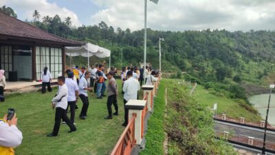 Polsek Gunungsari Pastikan Keamanan Kunker Menteri PU di Bendungan Meninting