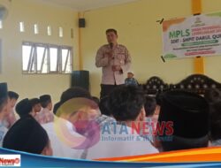 Polsek Lingsar Ajak Siswa Darul Qur’an Lawan Bullying Sejak Dini