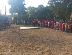 Lagu Kebangsaan Jadi Momen Sakral di Puncak HUT RI Ke-80 Griya Menang Asri Kuripan