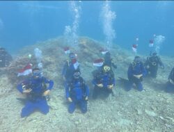 Polairud Polda NTB Gelar Upacara Bendera HUT RI Ke-80 Didasar Laut