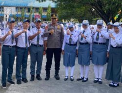 Wakapolres Luwu Utara Jadi Pembina Upacara di SMA Negeri 8, Tekankan Pentingnya Menjauhi Narkoba dan Kekerasan