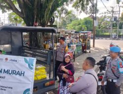 Harga Beras Terkendali, Warga Narmada Antusias Borong di GPM