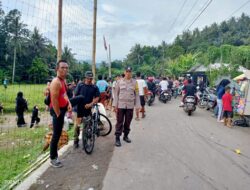 Polsek Gunungsari Kawal Turnamen Mini Soccer