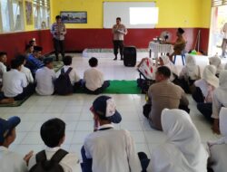 Polsek Gunungsari Sosialisasi Penerimaan Siswa Baru SMA Kemala Taruna Bhayangkara
