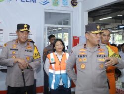 Kapolda Sulsel Bersama Tim Supervisi Mabes Polri Tinjau Pos Pengamanan Operasi Lilin 2025