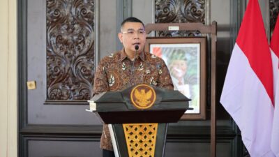 KKN Pertanahan Sejalan dengan Arahan Presiden Prabowo, Wamen Ossy: Peningkatan SDM sebagai Fondasi Pembangunan Nasional