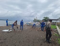 Personel Polairud Polda NTB Rutin Bersihkan Pantai Dompu