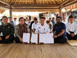 Kanwil BPN NTB dan Staf Ahli Menteri ATR/BPN Dorong Perlindungan Tanah Ulayat Melalui Sosialisasi di Desa Adat Sade
