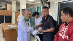 Baznas Lotim Salurkan Bantuan Kesehatan Untuk Ratusan Mustahik