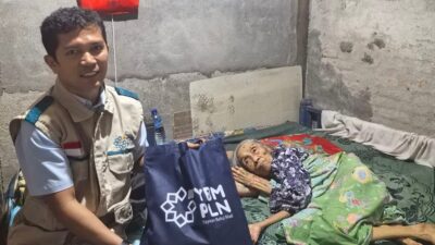 YBM PLN Hadirkan Senyum Bahagia bagi Kaum Dhuafa di Momen One Day One Smile