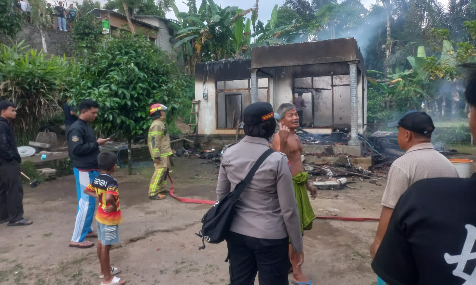 Kebakaran di Lingsar