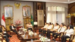 Perkuat Sinergi Pemasyarakatan, Karutan Kelas I Palembang Dampingi Kakanwil Ditjenpas Sumsel Audiensi dengan Gubernur Sumsel