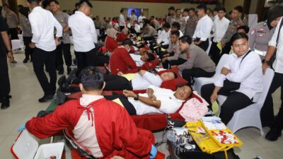 Polda Sulsel Kumpulkan 278 Kantong Darah dalam Aksi Donor Sambut Hari Bhayangkara ke-80