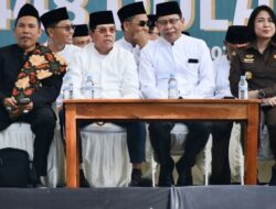 Pawai Taaruf Meriahkan Pembukaan Festival Muharram 1448 H di Lombok Timur