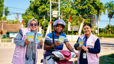 Srikandi PLN UP3 Selaparang Genjot Penggunaan PLN Mobile di Lombok Timur
