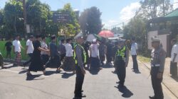 Polsek Narmada Beri Penghormatan Terakhir untuk Istri TGH Faizin Ya’qub