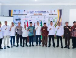 BUKA RAKERDA KADIN 2026, WALI KOTA TEBING TINGGI TEKANKAN KOLABORASI ATASI TANTANGAN EKONOMI DAERAH