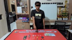 Sambelia Geger! Polisi Gerebek Kamar Pria 29 Tahun, Sabu dan Bong Ditemukan