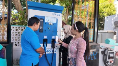 Srikandi PLN Tampilkan Kebaya untuk Perempuan Berdaya