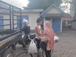 DPC PJS Muba Bagikan Puluhan Karung Beras, Sebagai Bentuk Kepedulian Sosial 