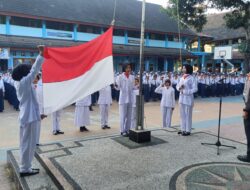 Police Goes to School, Polsek Narmada Ajak Pelajar Tertib Berlalu Lintas dan Tolak Bullying