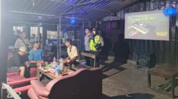 Kapolsek Lingsar Pimpin KRYD Akhir Pekan, Sasar Tempat Hiburan dan Tongkrongan