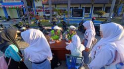 Bukan Cari Kesalahan, Polisi Tegur Pelajar Narmada Demi Keselamatan di Jalan