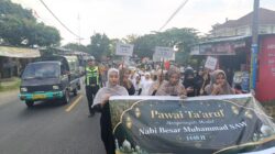 Pawai Taaruf hingga Jalan Sehat, Polsek Narmada Jaga Kamtibmas