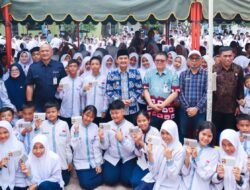 PERINGATI HIM, WALI KOTA TEBING TINGGI AJAK PELAJAR BUDAYAKAN MENABUNG SEJAK DINI