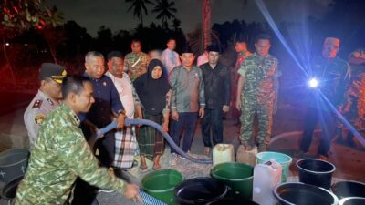 Sinergi BAZNAS TNI Polri dan PDAM Salurkan Air Bersih untuk 250 KK di Suela