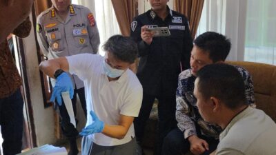 Bid Dokkes Polda NTB Dampingi Atase Policy Agency Jepang Ambil Sample DNA Keluarga Korban Tsunami Jepang 2011