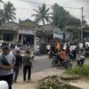 Lima Balon Kades Serahkan Berkas, Kapolsek Gunungsari Turun Memantau