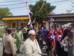 Polisi Amankan Pawai Ta’aruf MTQ XXXII Tingkat Kecamatan Narmada