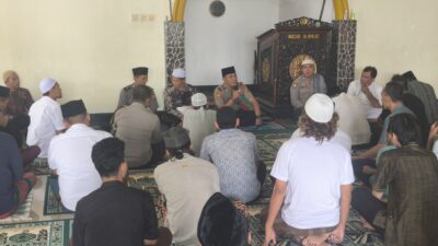 Kapolsek Gunungsari Ajak Warga Berani Cegah Bullying saat Jumling di Ranjok