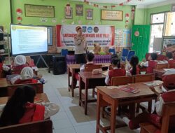 Dukung Quick Wins Kapolri, Kapolsek Narmada Ajak Siswa SD Bijak Bermedos