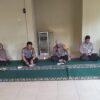 Perkuat Mental Personel, Kapolsek Gunungsari Pimpin Doa Bersama Lintas Agama